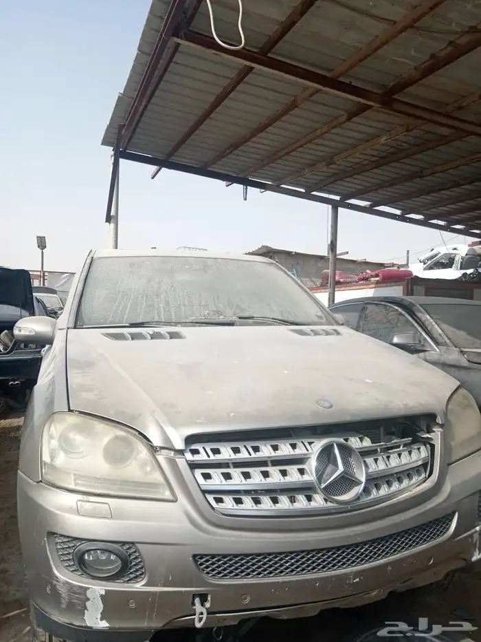 2006 ML350 تشليح لبيع قطع غيار السيارات المستخدمة 0