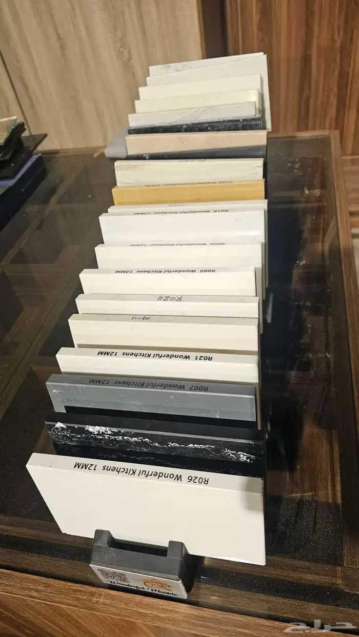 كتالوج رخام اكريليك كورين عينات رخام صناعي 6