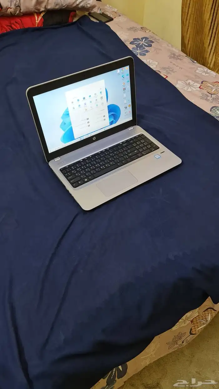 لاب توب HP كور i7 الجيل السابع شبه جديد نظيف 8