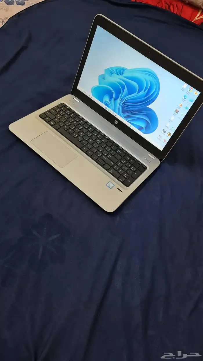 لاب توب HP كور i7 الجيل السابع شبه جديد نظيف 5