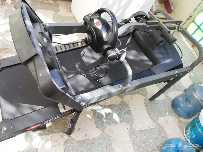 سير رياضي مستخدم نضيف 9
