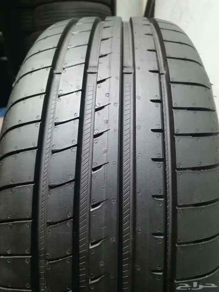 225 45 18 جودير منزل 6