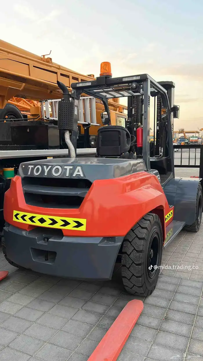 لتاجيراليومي والشهري جميع انواع الرافعات الشوكيه بكل احجامها 8