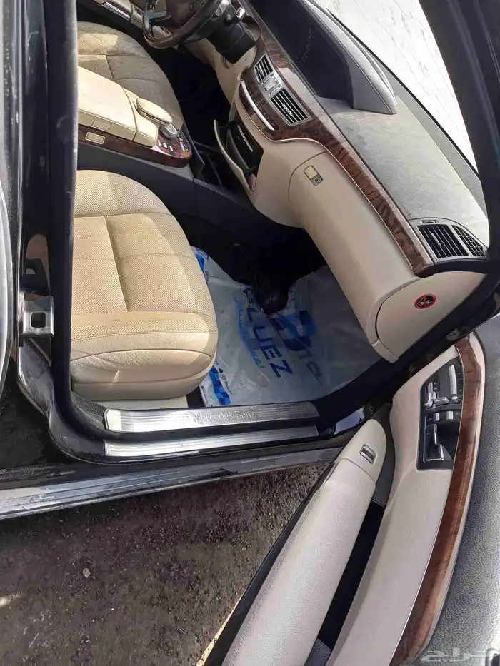 تشليح قطع غيار مرسيدس بانوراما مديل 2007حجم c500 5
