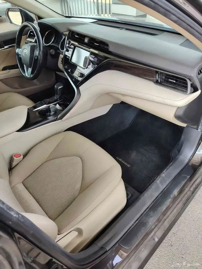 تويوتا كامري 2020 5