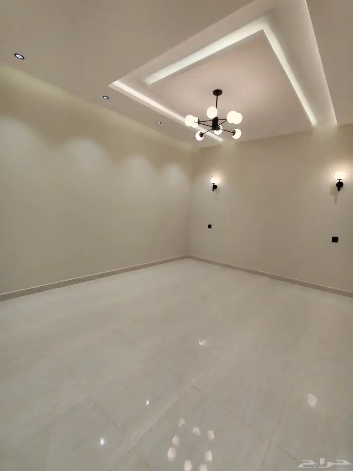 للبيع دور ارضي مع بايكه سياره احد رفيده بسعر 540 الف 23