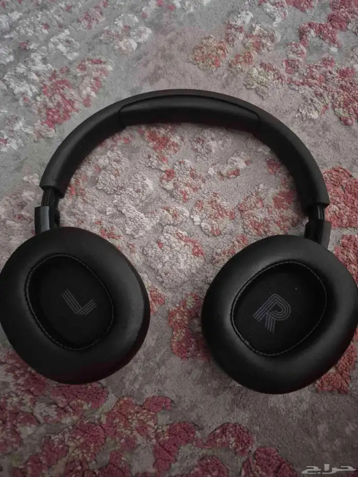 سماعة JBL Tune 720BT 1