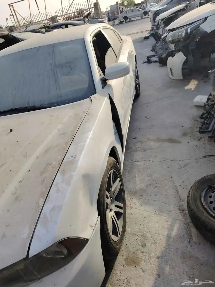 دوج اتشارجر موديل 2014 تشليح بيع قطع غيار فقط 2