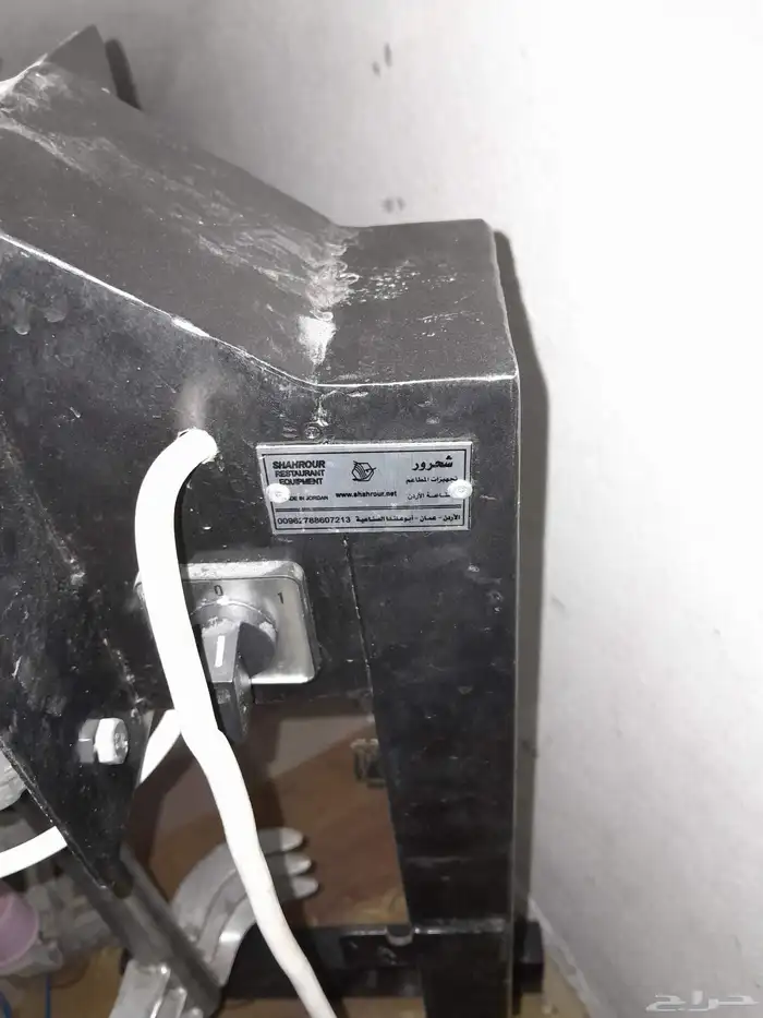 مسدس حقن الحراق البروست و مكينة خلاط الحمص وقناعة دجاج 8