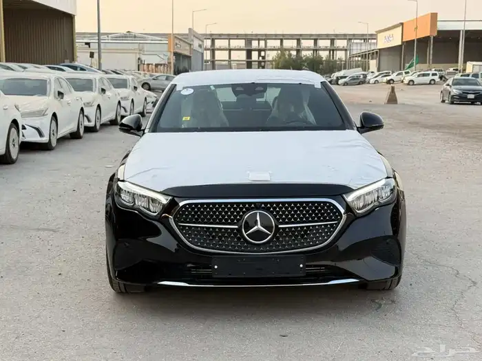 مرسيدس E200 اصفار 0