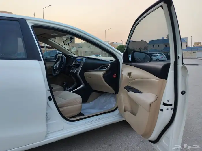 تويوتا يارس 2019 Y 9