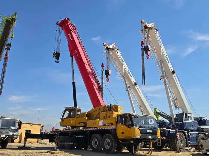 إيجار كرينات متوفر في الرياض والمنطقة الشرقية ومشروع نيوم 4