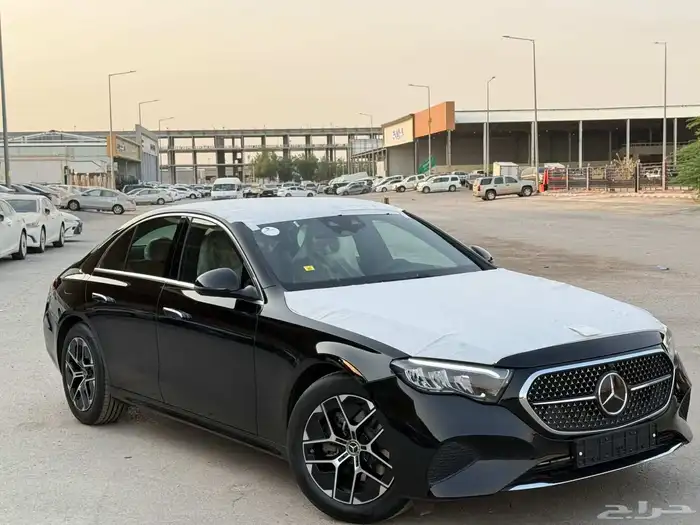 مرسيدس E200 اصفار 3