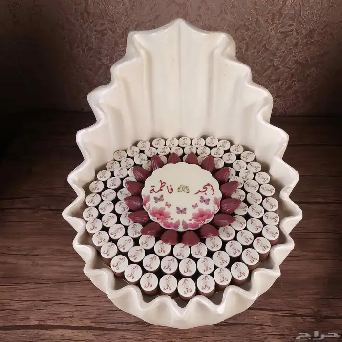 تمر محشي و شوكولاتة وكوكيز وكيك 7