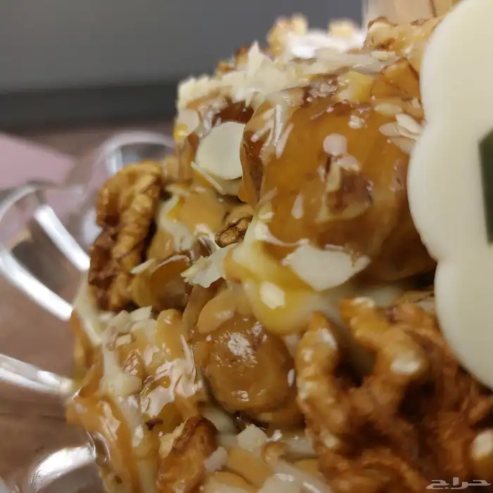 تمر محشي و شوكولاتة وكوكيز وكيك 26