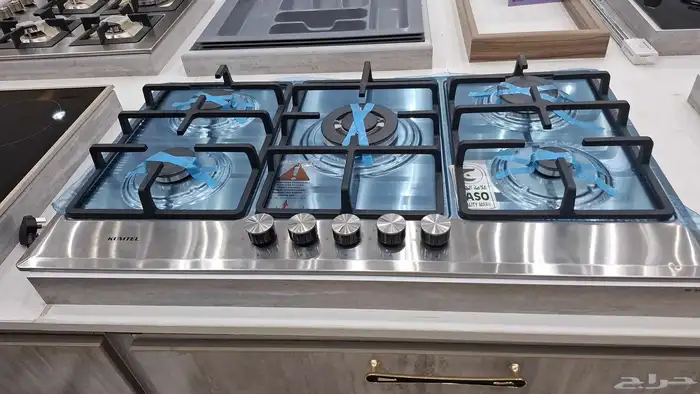 عروضات اليوم الوطني 10