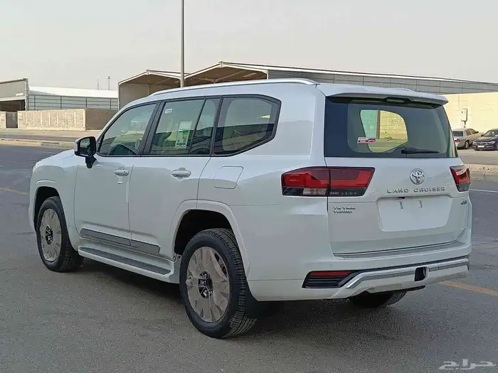 تويوتا جي اكس ار 2024 ديزل L4 5