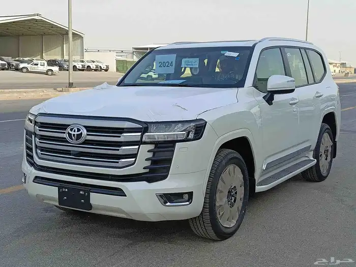 تويوتا جي اكس ار 2024 ديزل L4 1