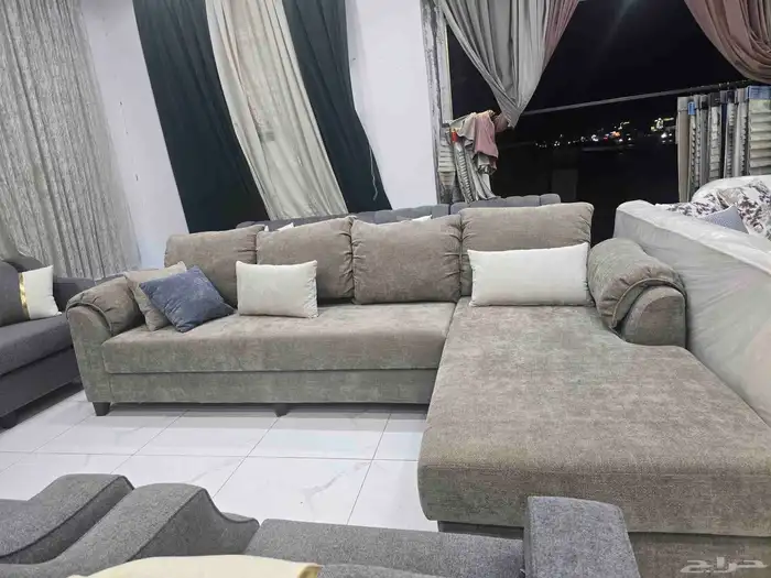 عروضات اليوم الوطني اطقم جاهز للتسليم الفوري دفع عند الإستلا 2