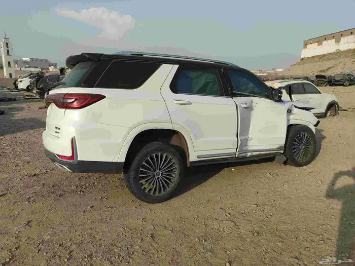 شانجان CS95 2023 تشليح المركبة الصينية جدة 2