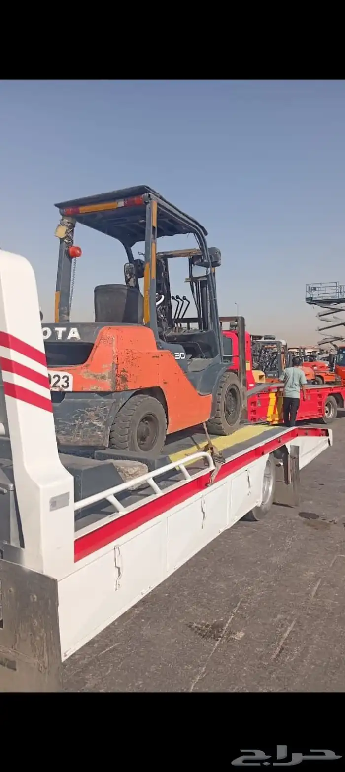 رافعات شوكيه للإيجار 1