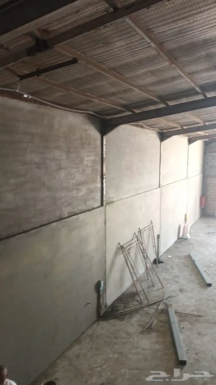 تنفيذ جميع اعمال الورش والمستودعات 6