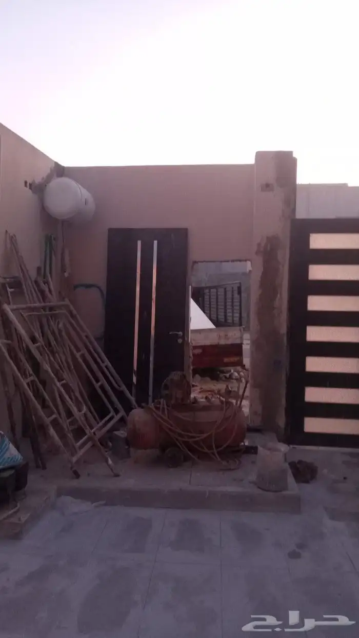 مظلات وسواتر ساندويتش بانل هناجر 3