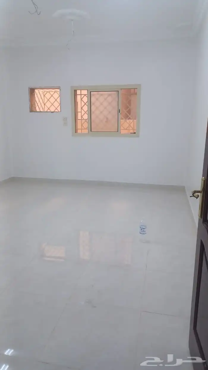 شقة للإيجار للعوائل 3