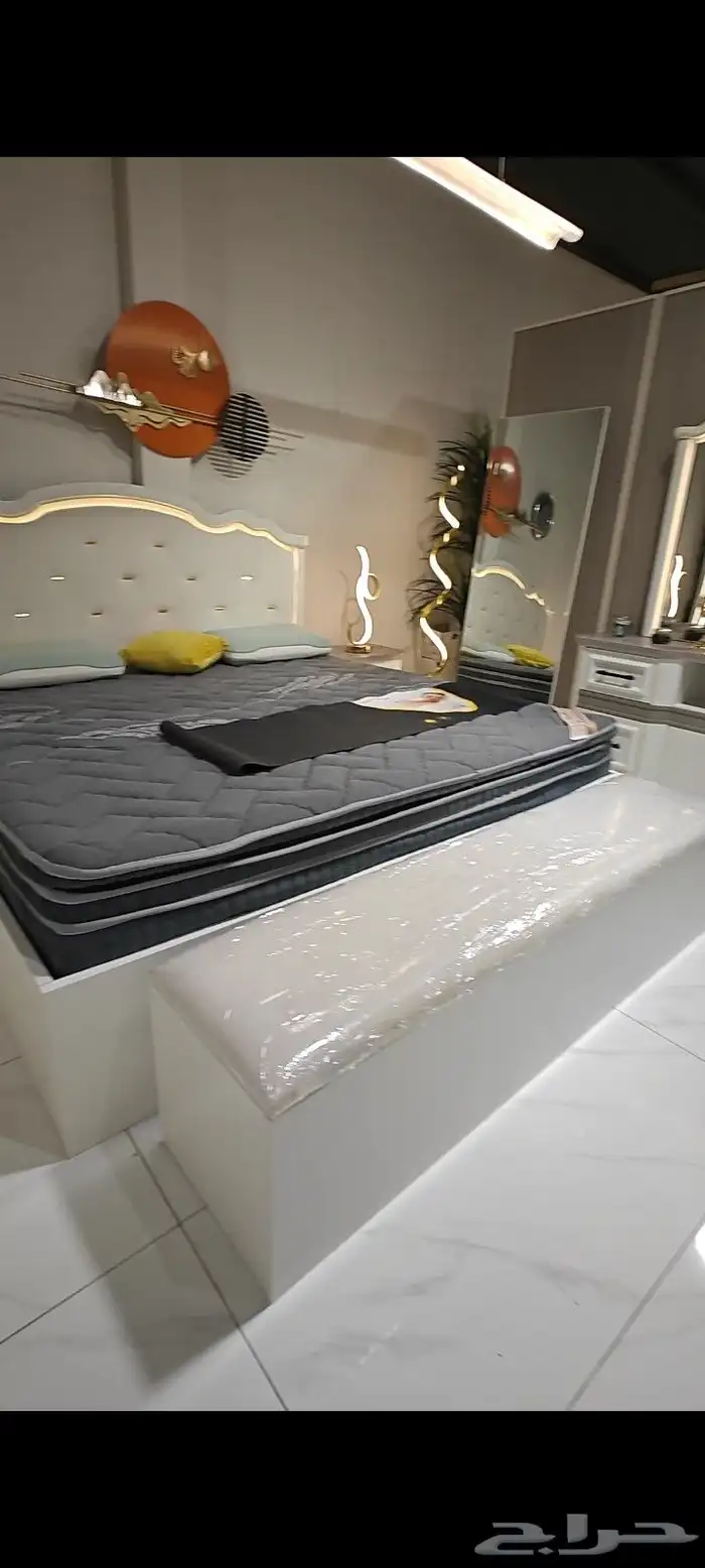 عرض اليوم الوطني غرف نوم عرسان مودرن فخمه تتكون من 9قطعه 10ق 8
