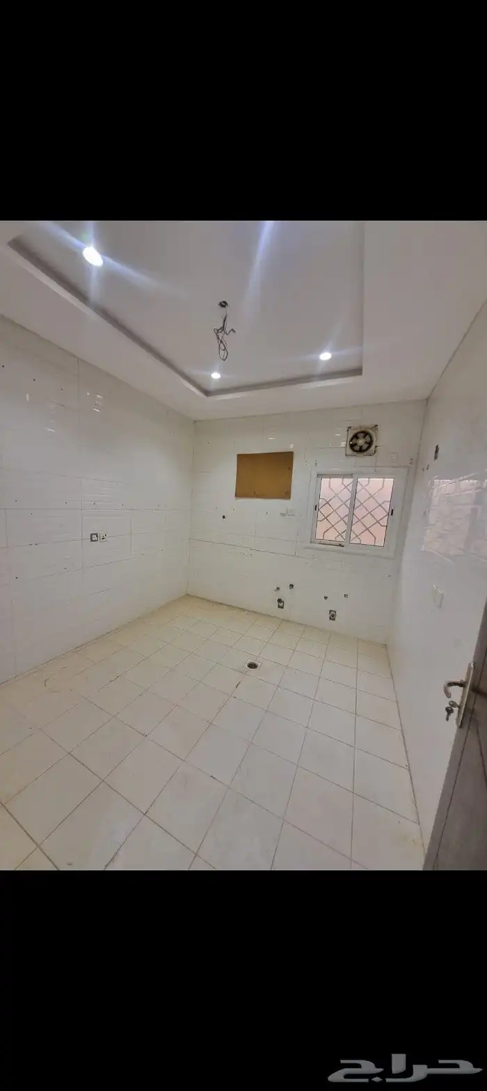 للبيع عماره فالمنح 2الصالحيه 3