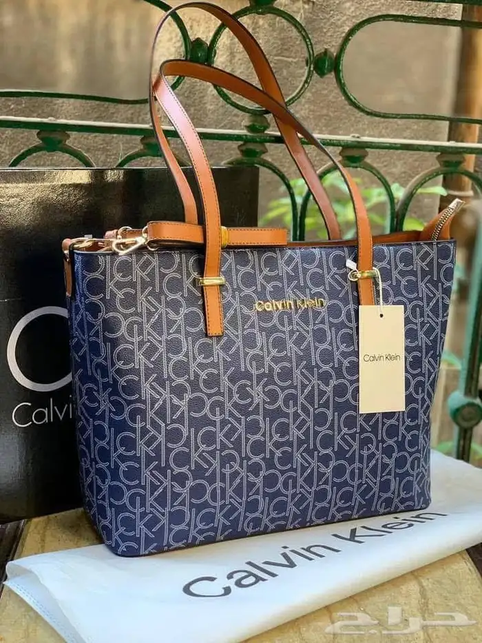 شنط ماركات عروض اليوم الوطني 40