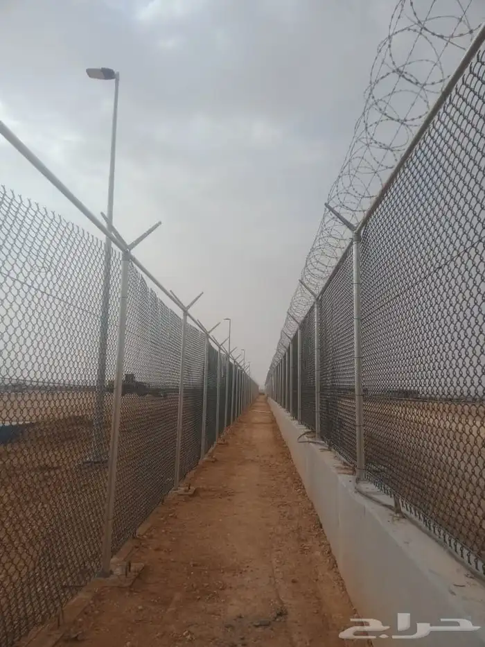 يوجد الدينا توريد وتركيب شبوك 2