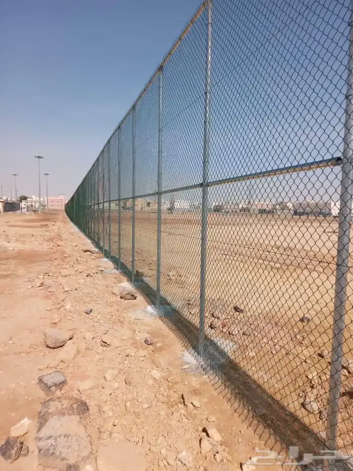 يوجد الدينا توريد وتركيب شبوك 3