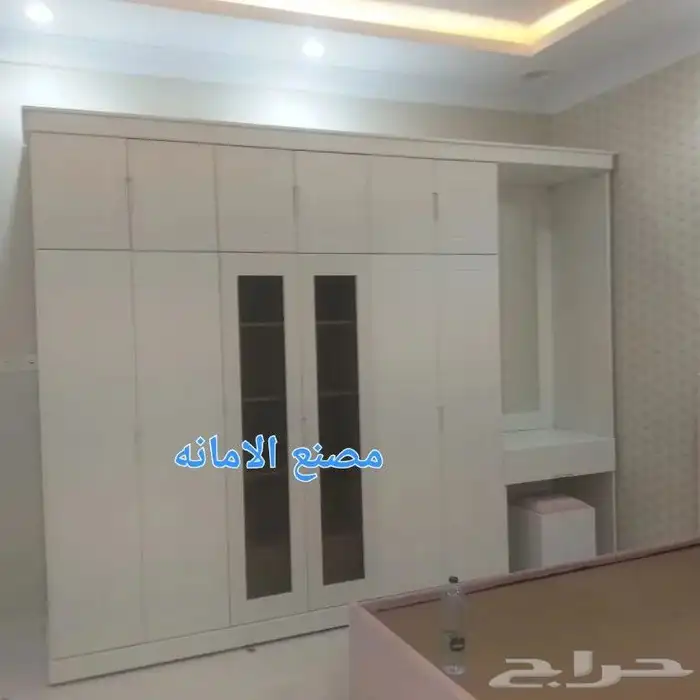 خزانه ملابس طاولات 5