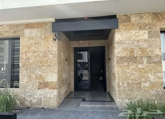 حجر وجه الجبل 5