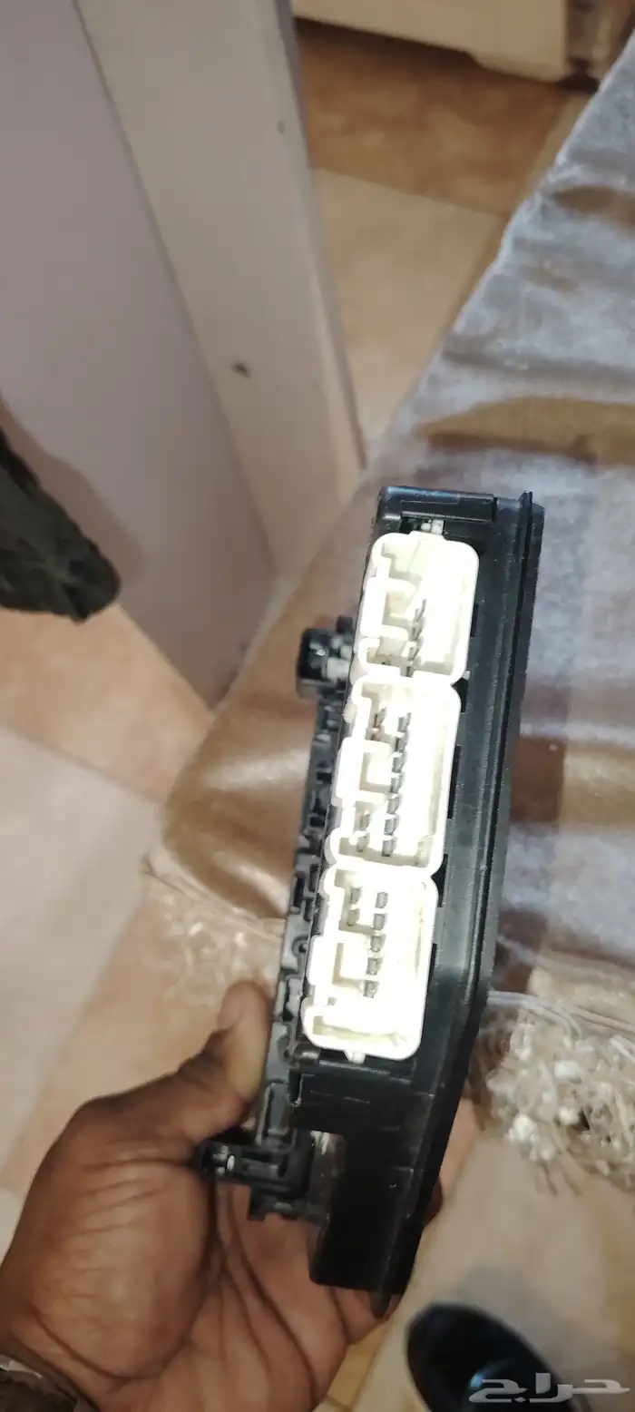 شريحة فيوز كامري وافالون 3