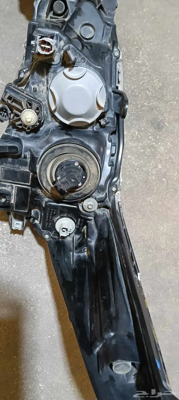 شمعه امامي تيوتا فورتشنر زنون وكاله اصلي مديل 2017 الي 2020 3