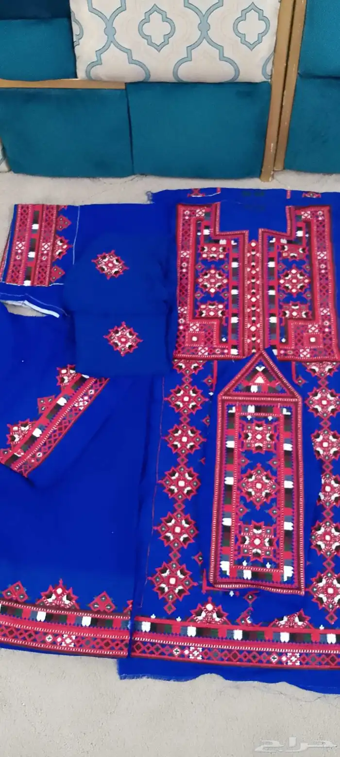 ملابس بلوشي وهندي 8