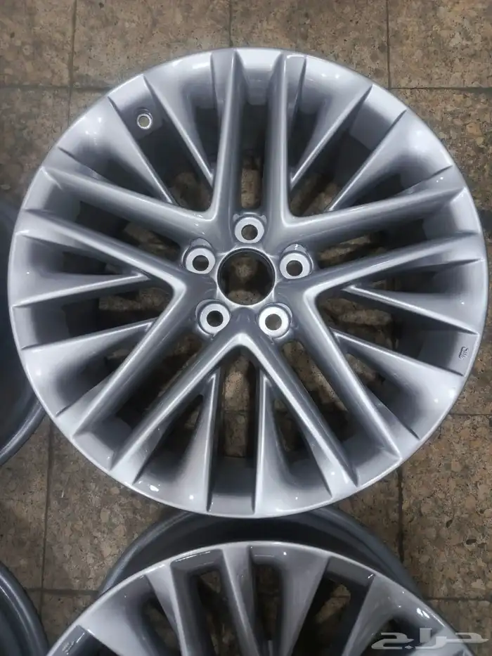 جنوط لكزس es350 مقاس 18 حق موديل 2018 امريكي 4