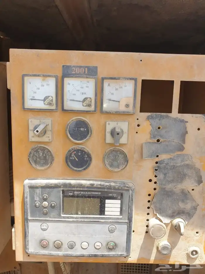 مولد كهرباء ديزل كاتربلر 135 Kva يعمل بحالة جيدة 4