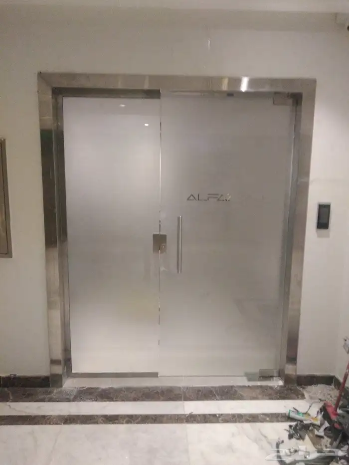 زجاج سكوريت وجهات أبواب زجاج سكوريت شاور زجاج 2