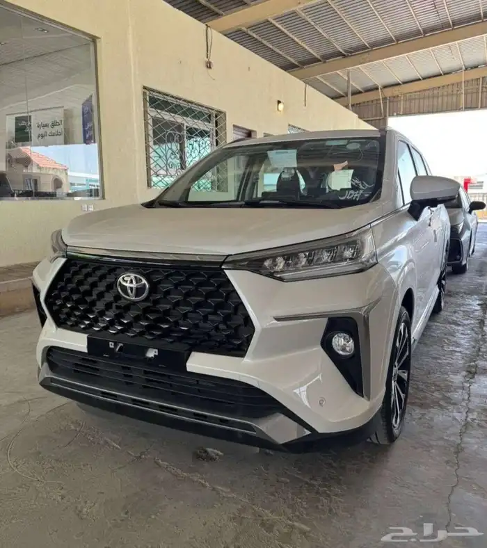 تويوتا فيلوز GLX اخر حبتين في العرض 2025 1