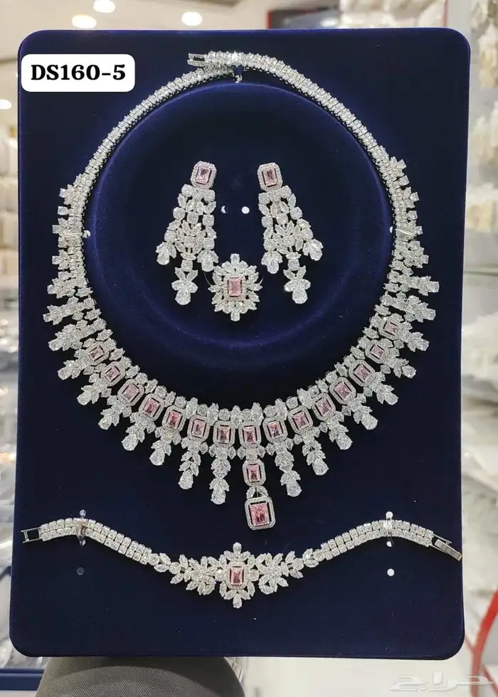 أطقم زركون فخم وملون 5