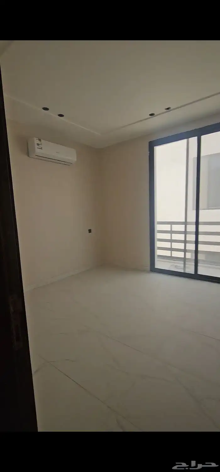 شقة سكنية روف للأيجار39ألف 18