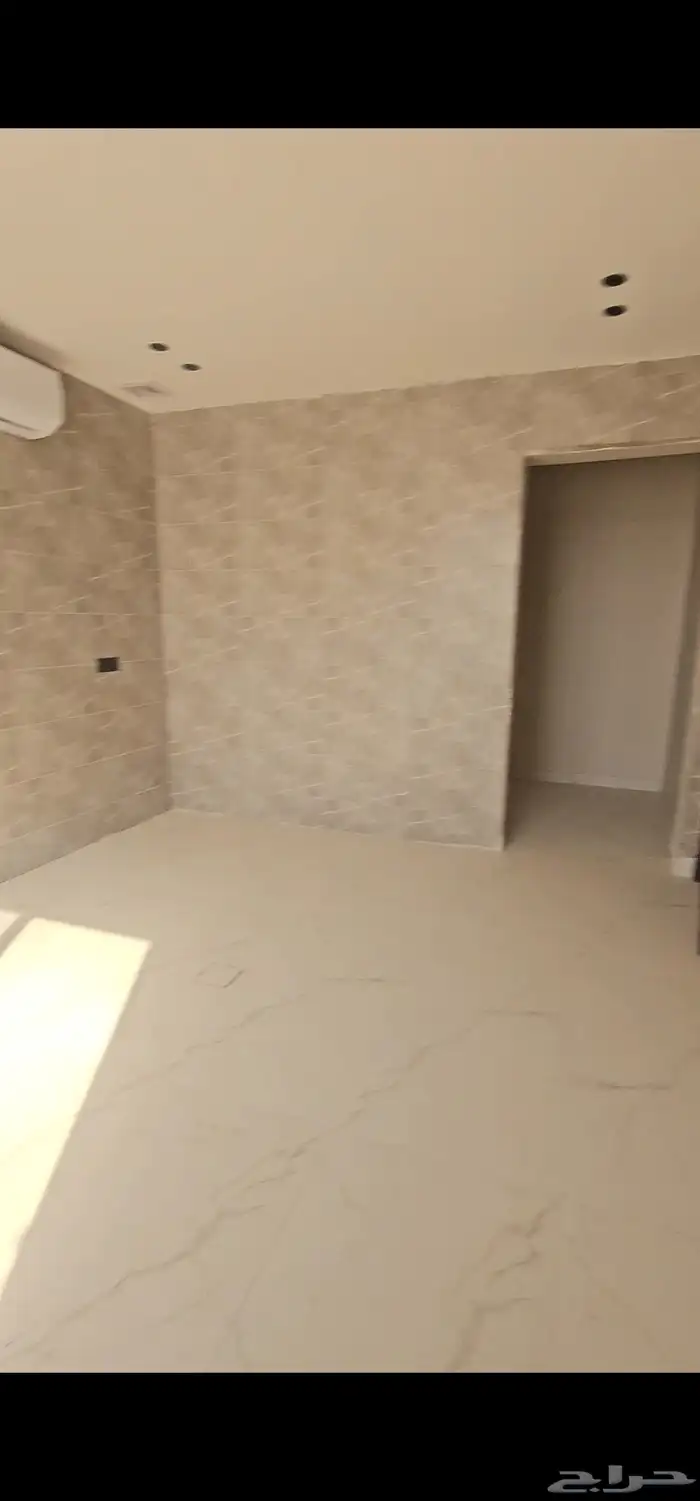 شقة سكنية روف للأيجار39ألف 20