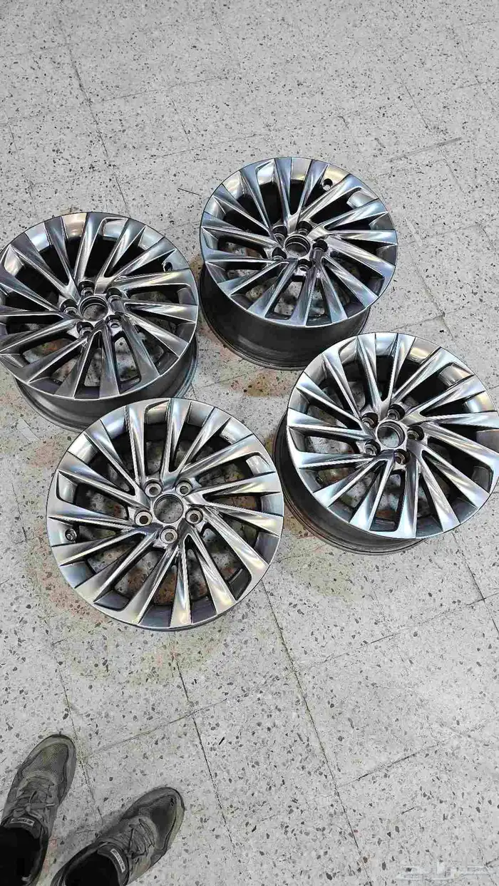 جنوط لكزس es موديل 2025 وكاله اصلي 1