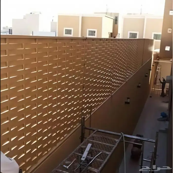 حداد الرياض مظلات وسواتر وجلسات لكسان 7