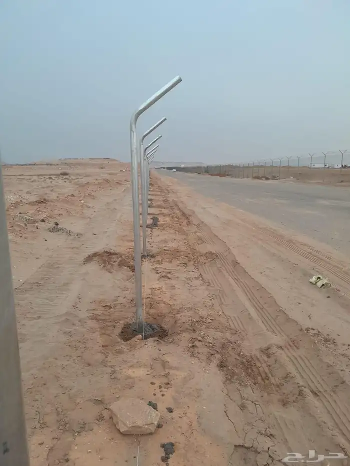 نقوم بتوريد وتركيب جميع انواع الشبوك لتواصل 5