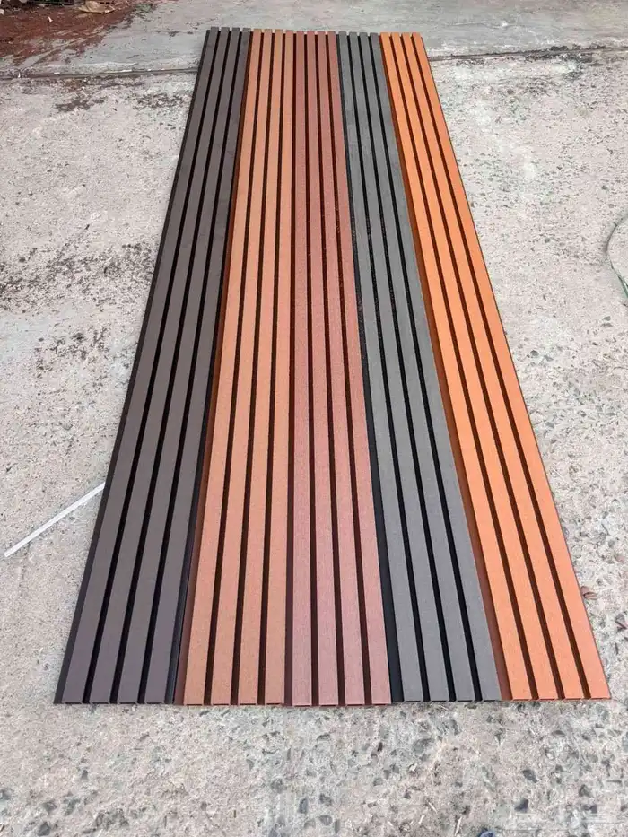 عشب صناعي وبديل خشب وجميع انواع الدكوراة الداخلية والخارجية 1