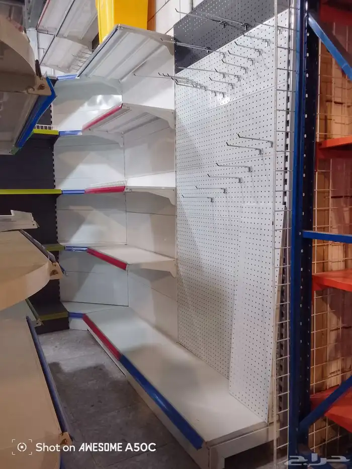 يوجد لدينا جميع انواع الرفوف سوبر ماركت كاشير حرف ال وعربات 3